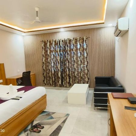Shree R.C.Vatika Hotel Motihari Luaran gambar